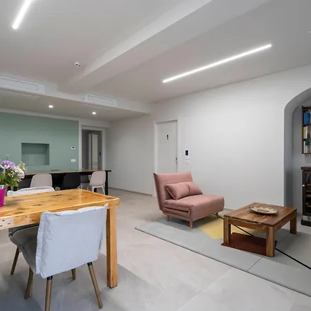 Le Finestre Sul - Front - Free Parking And Ac Гостевой дом