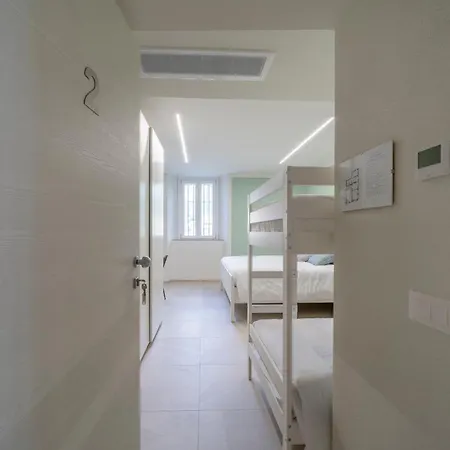 Le Finestre Sul - Front - Free Parking And Ac 4* Olginate