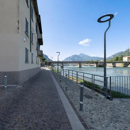 Le Finestre Sul - Front - Free Parking And Ac Konukevi Olginate