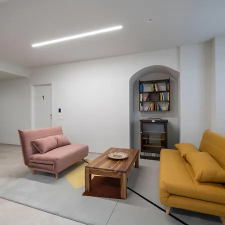Le Finestre Sul - Front - Free Parking&ac 4* Olginate